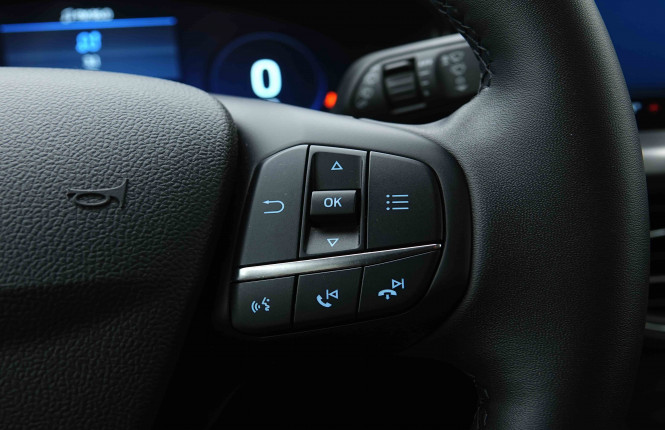 FORD_FORD_FOCUS_2654766_17.jpg FORD_FORD_FOCUS_2654766_17.jpg