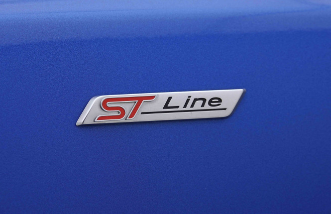 FORD_FORD_FOCUS_2655493_21.jpg FORD_FORD_FOCUS_2655493_21.jpg