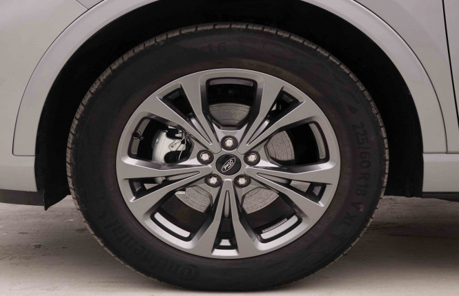 FORD_FORD_KUGA_2652958_21.jpg