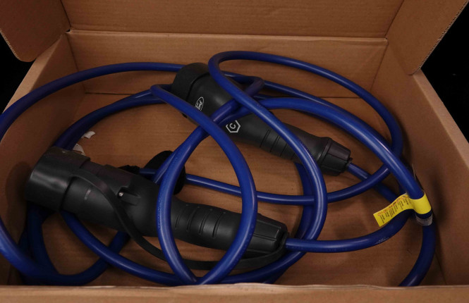 FORD_FORD_KUGA_2652959_6.jpg FORD_FORD_KUGA_2652959_6.jpg