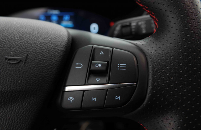 FORD_FORD_KUGA_2654372_19.jpg FORD_FORD_KUGA_2654372_19.jpg