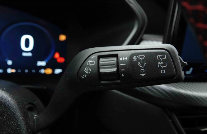 FORD_FORD_KUGA_2654386_15.jpg