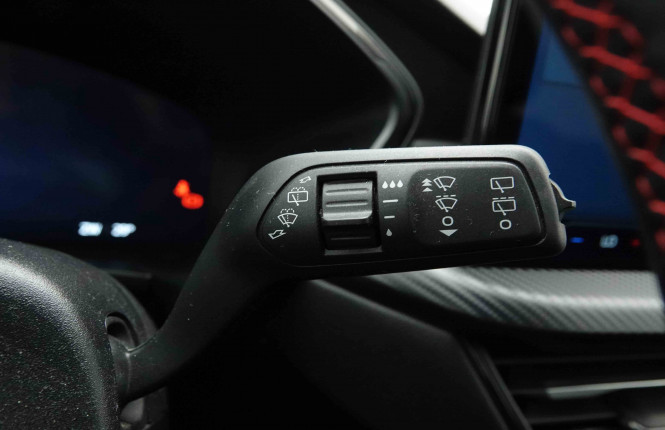 FORD_FORD_KUGA_2654388_17.jpg FORD_FORD_KUGA_2654388_17.jpg