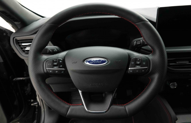 FORD_FORD_KUGA_2654388_8.jpg FORD_FORD_KUGA_2654388_8.jpg