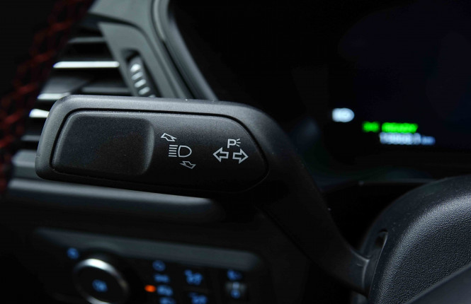 FORD_FORD_KUGA_2654391_15.jpg FORD_FORD_KUGA_2654391_15.jpg