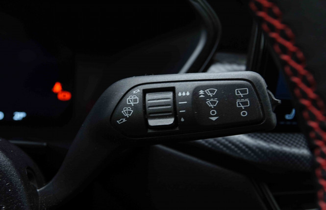 FORD_FORD_KUGA_2654391_16.jpg FORD_FORD_KUGA_2654391_16.jpg