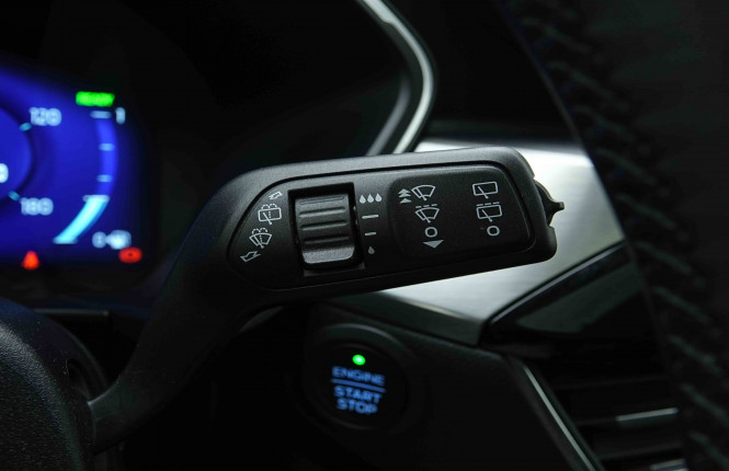 FORD_FORD_KUGA_2654600_18.jpg FORD_FORD_KUGA_2654600_18.jpg