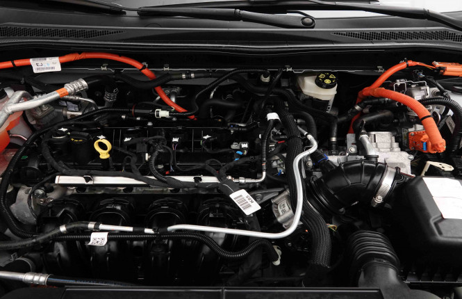 FORD_FORD_KUGA_2654873_21.jpg FORD_FORD_KUGA_2654873_21.jpg