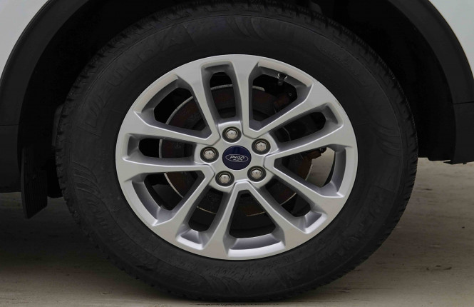 FORD_FORD_KUGA_2654873_48.jpg FORD_FORD_KUGA_2654873_48.jpg