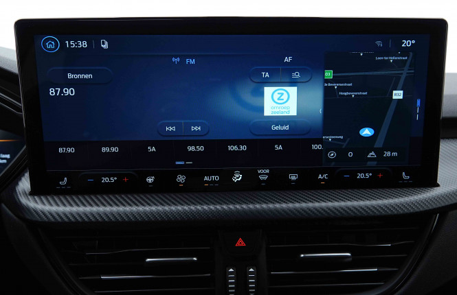 FORD_FORD_KUGA_2655329_10.jpg FORD_FORD_KUGA_2655329_10.jpg