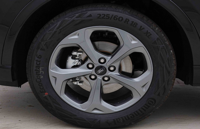 FORD_FORD_KUGA_2655329_21.jpg FORD_FORD_KUGA_2655329_21.jpg