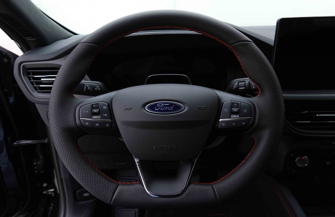 FORD_FORD_KUGA_2655329_8.jpg FORD_FORD_KUGA_2655329_8.jpg