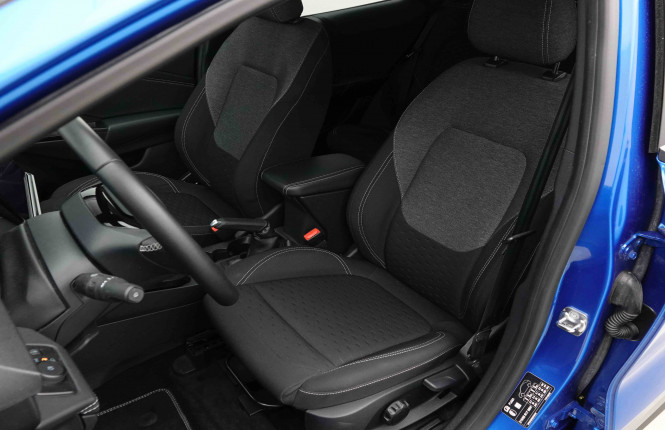 FORD_FORD_PUMA_2654306_6.jpg FORD_FORD_PUMA_2654306_6.jpg