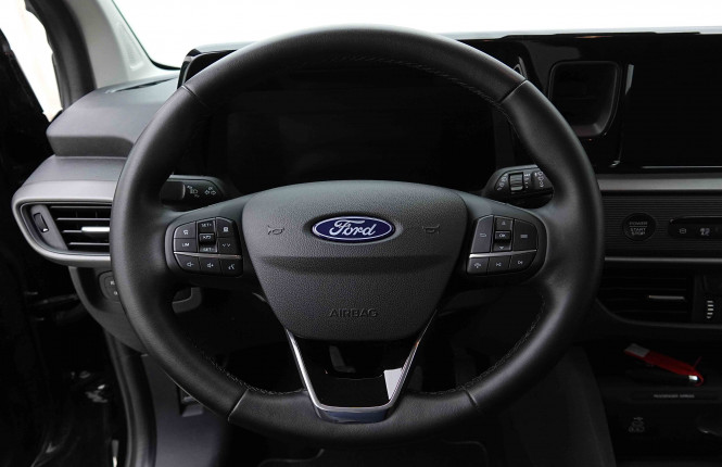 FORD_FORD_TOURNEOCOU_2654509_8.jpg FORD_FORD_TOURNEOCOU_2654509_8.jpg