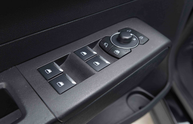 FORD_FORD_TOURNEOCOU_2654512_19.jpg FORD_FORD_TOURNEOCOU_2654512_19.jpg