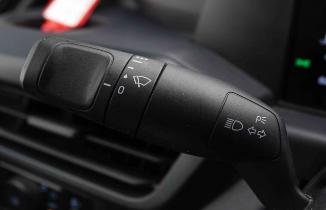 FORD_FORD_TRANSITCUS_2550163_18.jpg FORD_FORD_TRANSITCUS_2550163_18.jpg