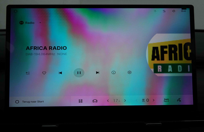 GEELY_GEELY_STARRAYEMI_2654674_71.jpg GEELY_GEELY_STARRAYEMI_2654674_71.jpg