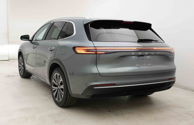 GEELY_GEELY_STARRAYEMI_2654675_28.jpg GEELY_GEELY_STARRAYEMI_2654675_28.jpg