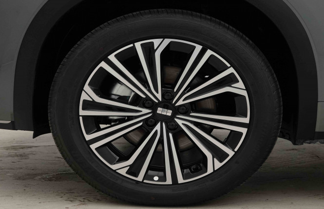 GEELY_GEELY_STARRAYEMI_2654675_82.jpg GEELY_GEELY_STARRAYEMI_2654675_82.jpg