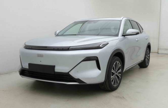GEELY_GEELY_STARRAYEMI_2654685_24.jpg GEELY_GEELY_STARRAYEMI_2654685_24.jpg