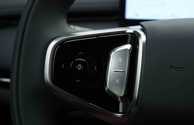 GEELY_GEELY_STARRAYEMI_2654693_17.jpg GEELY_GEELY_STARRAYEMI_2654693_17.jpg