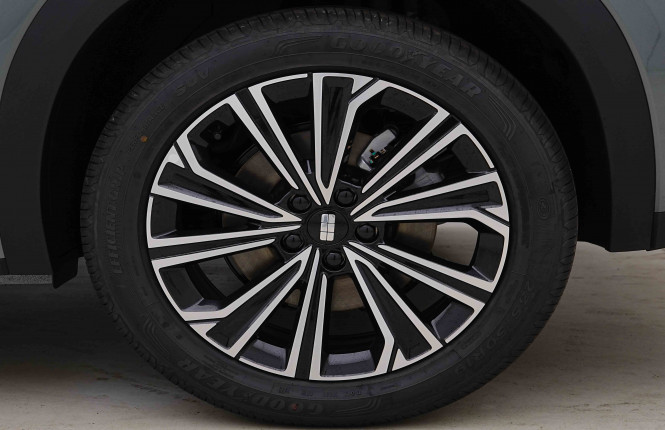 GEELY_GEELY_STARRAYEMI_2655418_20.jpg GEELY_GEELY_STARRAYEMI_2655418_20.jpg