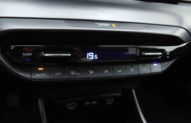 HYUNDAI_HYUNDAI_I20_2655124_10.jpg