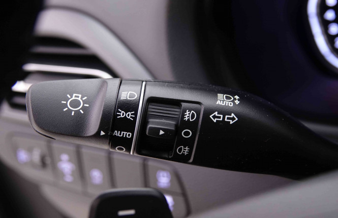 HYUNDAI_HYUNDAI_I30_2548200_16.jpg