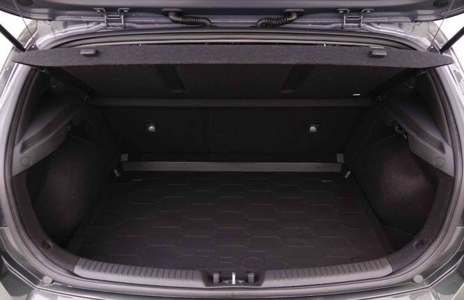HYUNDAI_HYUNDAI_I30_2548200_63.jpg