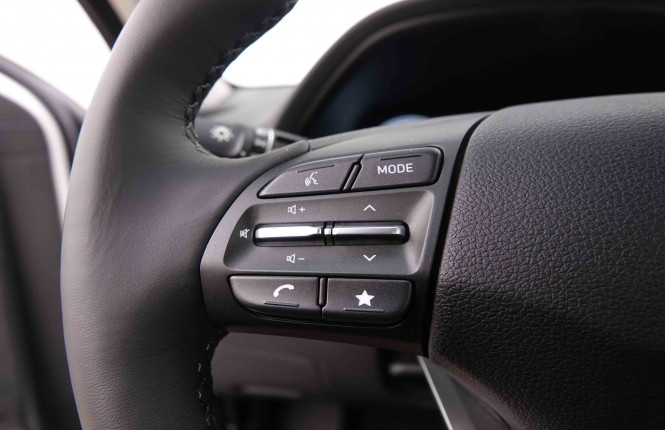 HYUNDAI_HYUNDAI_I30_2548967_20.jpg