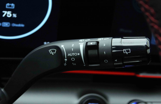 HYUNDAI_HYUNDAI_KONA_2655002_17.jpg