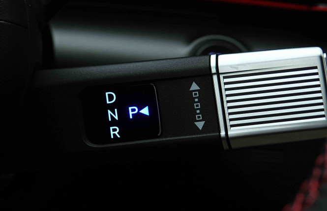 HYUNDAI_HYUNDAI_KONA_2655002_18.jpg