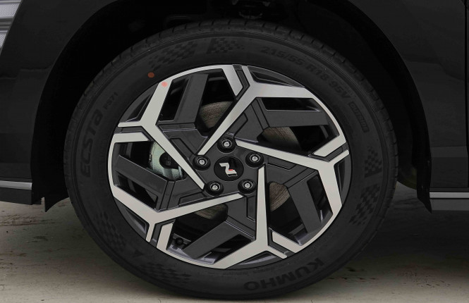 HYUNDAI_HYUNDAI_KONA_2655002_23.jpg
