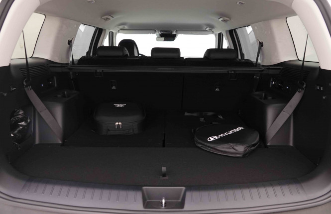 HYUNDAI_HYUNDAI_SANTAFE_2551038_5.jpg HYUNDAI_HYUNDAI_SANTAFE_2551038_5.jpg