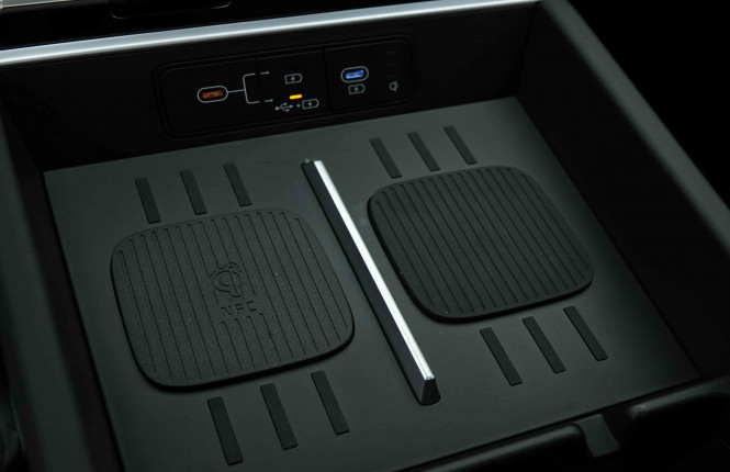 HYUNDAI_HYUNDAI_SANTAFE_2653590_18.jpg