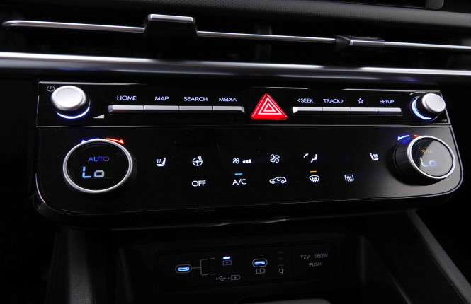 HYUNDAI_HYUNDAI_TUCSON_2547886_12.jpg