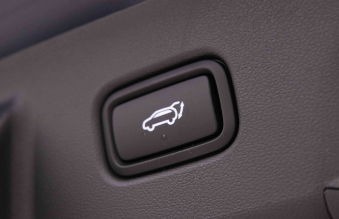 HYUNDAI_HYUNDAI_TUCSON_2549280_6.jpg