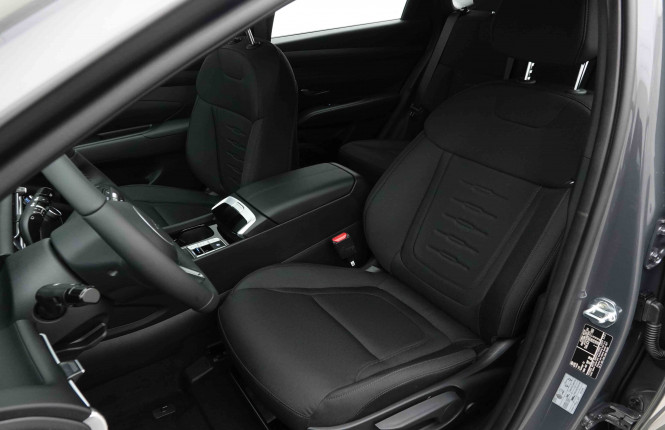 HYUNDAI_HYUNDAI_TUCSON_2653063_6.jpg HYUNDAI_HYUNDAI_TUCSON_2653063_6.jpg