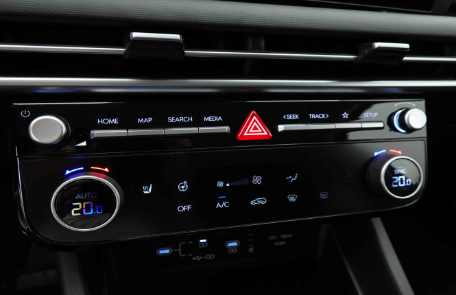 HYUNDAI_HYUNDAI_TUCSON_2653129_12.jpg