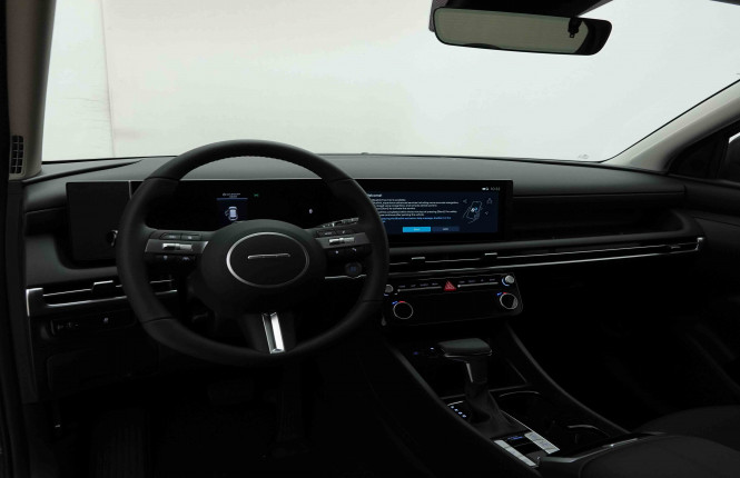 HYUNDAI_HYUNDAI_TUCSON_2653132_7.jpg