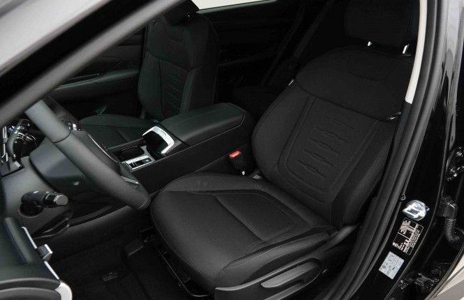 HYUNDAI_HYUNDAI_TUCSON_2653135_6.jpg