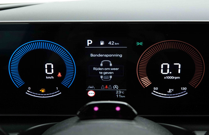 HYUNDAI_HYUNDAI_TUCSON_2653136_13.jpg