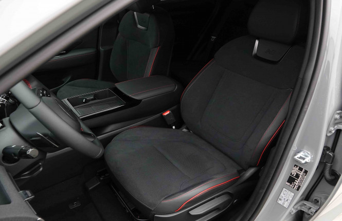 HYUNDAI_HYUNDAI_TUCSON_2653435_7.jpg HYUNDAI_HYUNDAI_TUCSON_2653435_7.jpg