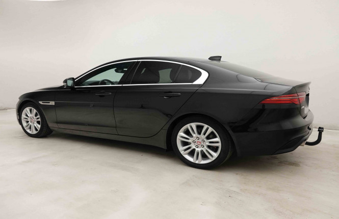JAGUAR_JAGUAR_XE_2341558_31.jpg