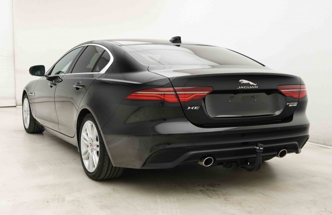 JAGUAR_JAGUAR_XE_2341558_32.jpg
