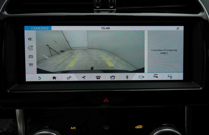 JAGUAR_JAGUAR_XE_2654332_11.jpg