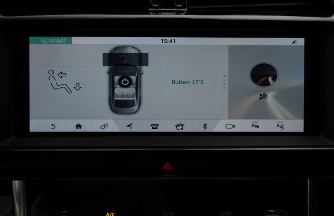 JAGUAR_JAGUAR_XE_2654332_12.jpg