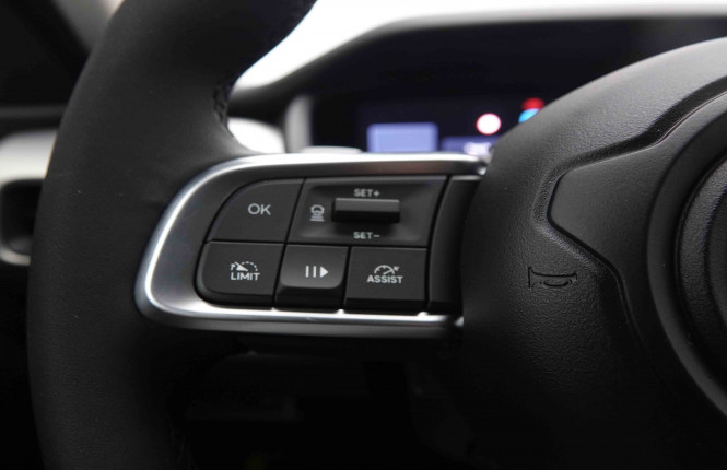 JEEP_JEEP_AVENGER_2550209_19.jpg JEEP_JEEP_AVENGER_2550209_19.jpg