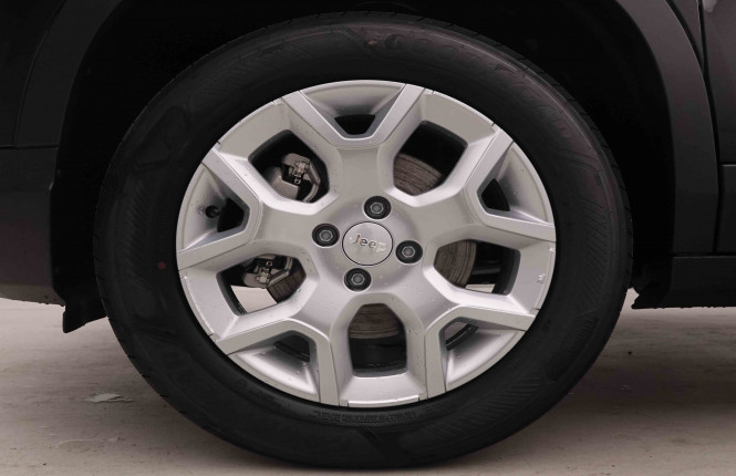 JEEP_JEEP_AVENGER_2550209_22.jpg JEEP_JEEP_AVENGER_2550209_22.jpg