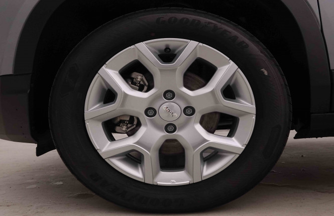 JEEP_JEEP_AVENGER_2550217_22.jpg JEEP_JEEP_AVENGER_2550217_22.jpg